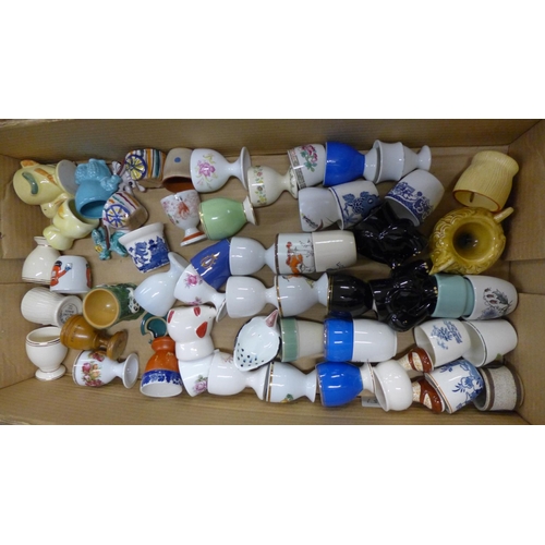 1036 - A quantity of decorative and novelty egg cups **PLEASE NOTE THIS LOT IS NOT ELIGIBLE FOR POSTING AND... 