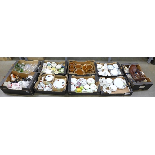 1046 - Nine boxes of mixed china, glassware and other decorative homewares **PLEASE NOTE THIS LOT IS NOT EL... 