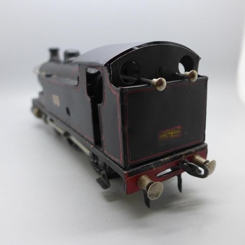 651 - A pre-war Bassett-Lowke 0 gauge clockwork model 0-6-0 tank locomotive (repainted)