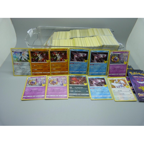 832 - 1200 Pokemon cards