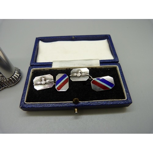 857 - A pair of hallmarked silver RAF cufflinks and a Ronson table lighter