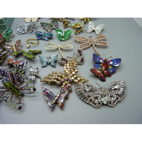 888 - Butterfly costume brooches