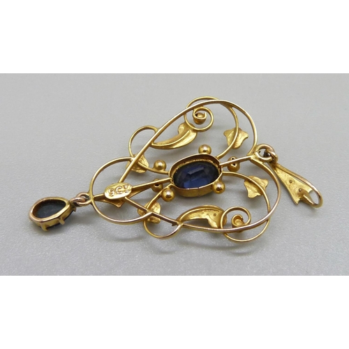 985 - A 9ct gold Edwardian seed pearl and blue stone pendant, 2.2g