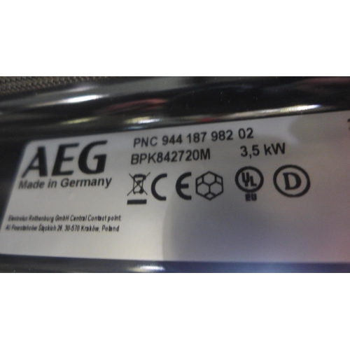 3009 - AEG  Single Oven - model no:- BPK842720M, original RRP �1,109 inc. VAT (357-107) * This lot is subje... 