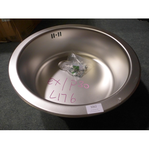 3062 - 450mm Round Sink (357-176) * This lot is subject to VAT