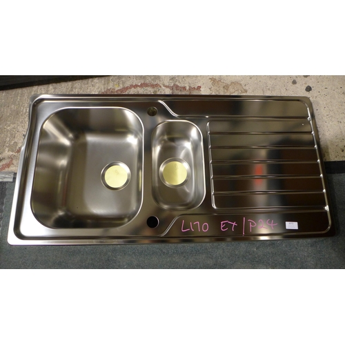 3072 - 1.5 Blanco Sink with Drainer (357-170) * This lot is subject to VAT