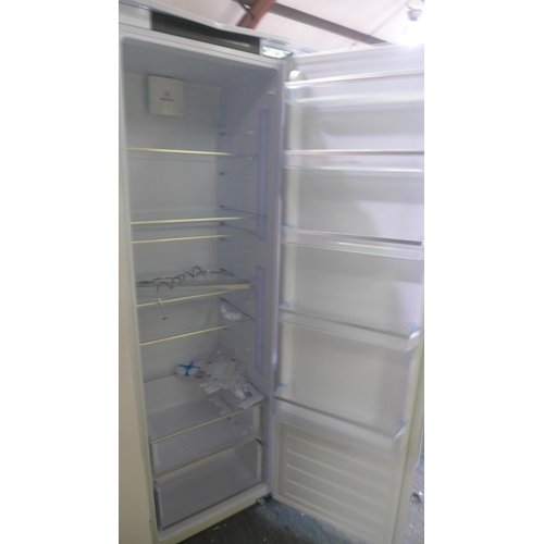 3154 - CDA Integrated Larder Fridge - model no:- FW822, original RRP �513.33 inc. VAT (357-151) * This lot ... 