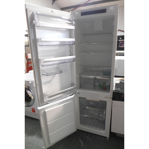 3172 - AEG Fridge Freezer (Frost Free) - model no:- SCE8181VTS, original RRP �587.5 inc. VAT (357-75) * Thi... 