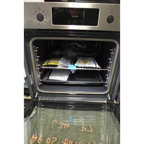 3184 - Zanussi Single Pyrolytic Oven - model no:- ZOPNX6X2, original RRP �349.17 inc. VAT (357-34) * This l... 