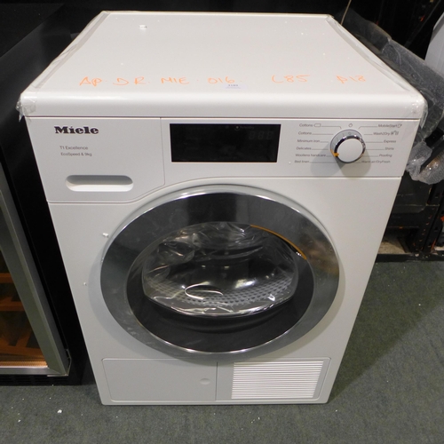 3189 - Miele 9kg Freestanding Dryer - model no:- TEH785WP  (357-85) * This lot is subject to VAT