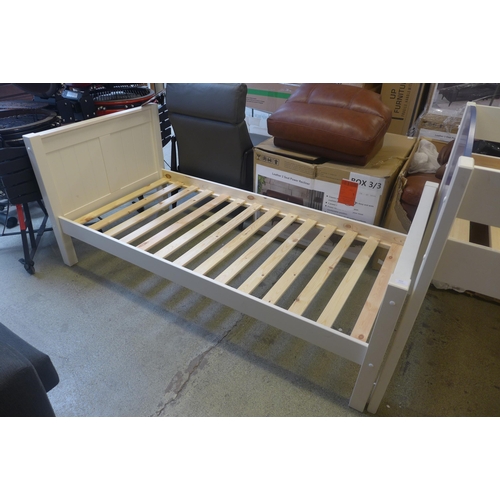 1525 - A white painted single bed frame  *This lot is subject to VAT