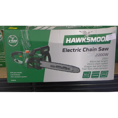 2202 - Hawksmoor electric chain saw - boxed - W