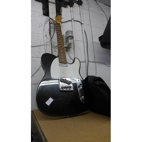 2216 - Encore Blaster E2 mini electric guitar