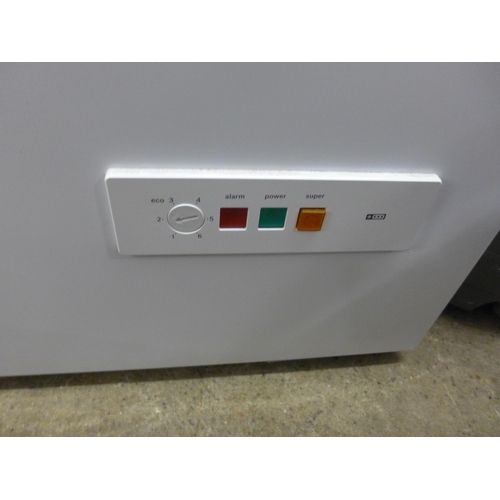 2384 - Bosch chest freezer - W 46