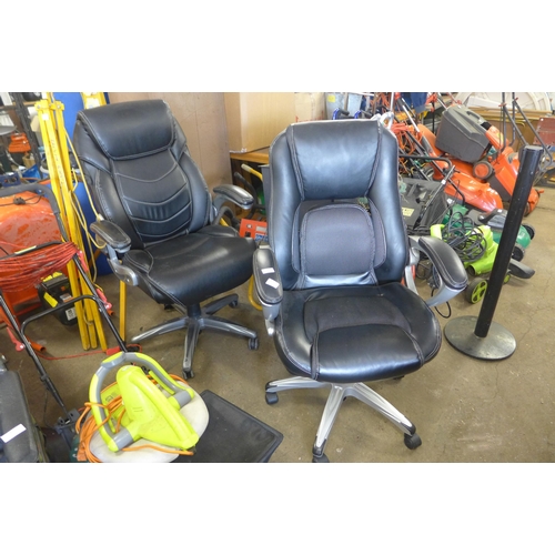 2460 - 2 Leather effect office swivel chairs