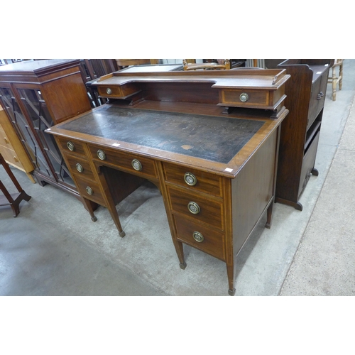 139 - An Edward VII inlaid mahogany desk