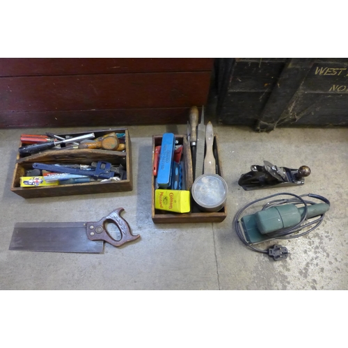 258 - A Victorian stained pine tool chest with various tools