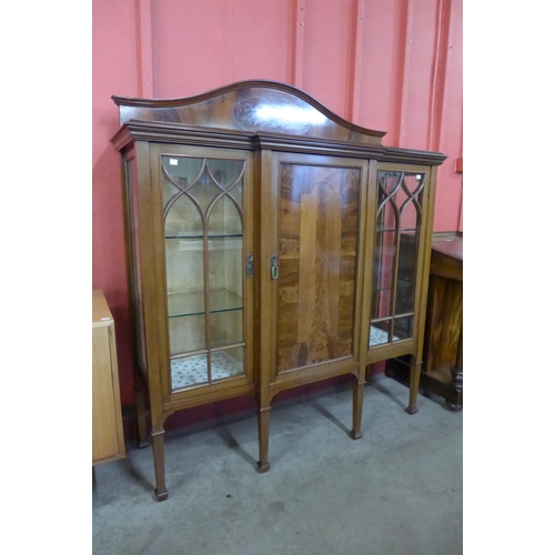 89 - An Edward VII inlaid mahogany breakfront side cabinet