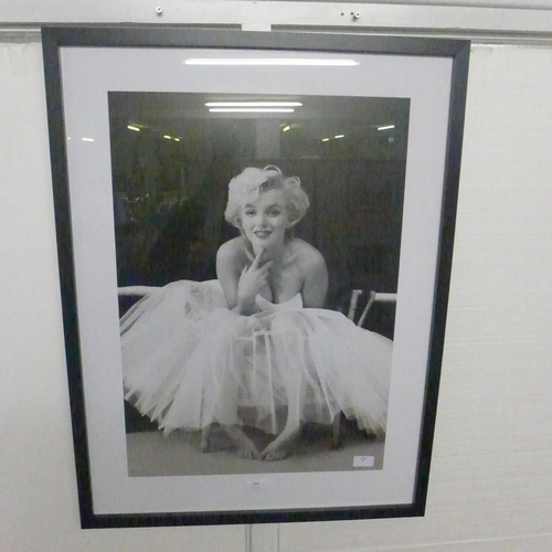 1350 - A  Marilyn Monroe  framed  Print - (Ballerina) - 60X80(PPR4008023)   *