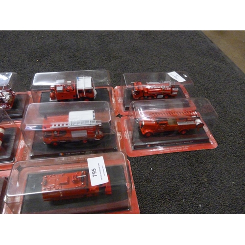 795 - Ten del Prado die-cast models of fire engines, boxed