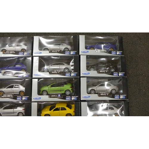 799 - A box of fifteen Welly die-cast model vehicles, boxed