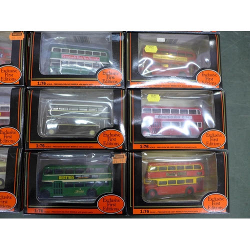 818 - A box of twenty-two EFE die-cast model buses, boxed