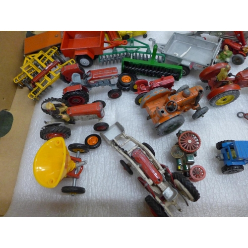 827 - Dinky Toys, Matchbox and other farming/agricultural die-cast model vehicles