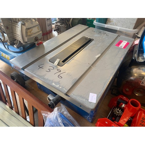 2173 - Clarke table saw - MM4396 - sold as scrap * this lot is subject to VAT