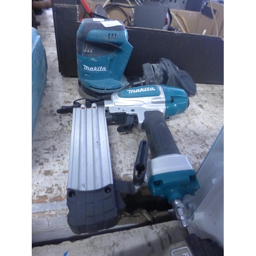 2042 - Makita nail gun & palm sander - a/f