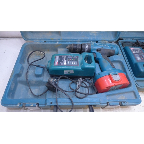 2045 - 2 Makita 12v cordless drills in case