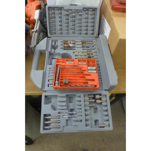 2071 - Job lot of drill bits including cutting set