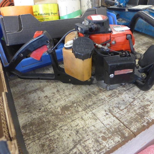 2130 - Kawasaki TG18 petrol-driven hedge trimmer - Police repossession