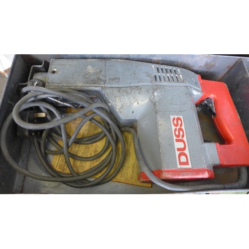 2184 - Duss breaker drill in metal case - W