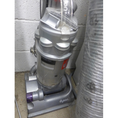 2282 - Dyson DC14 Cat/Dog/Allergy upright vacuum cleaner