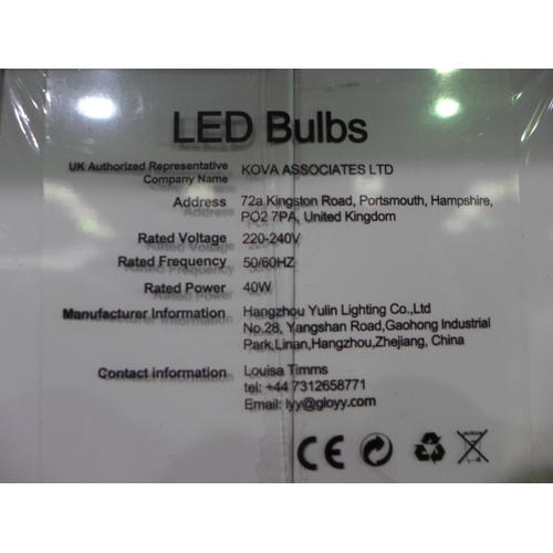 3067 - 66 x E27 4W A60 LED bulbs