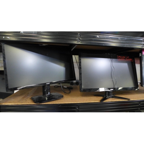 3143 - 2 Acer computer monitors & a Benq computer monitor * this lot is subject to VAT