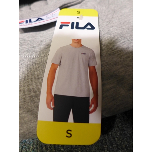 3173 - Bag of men's grey Fila T-shirts, size S * this lot is subject to VAT