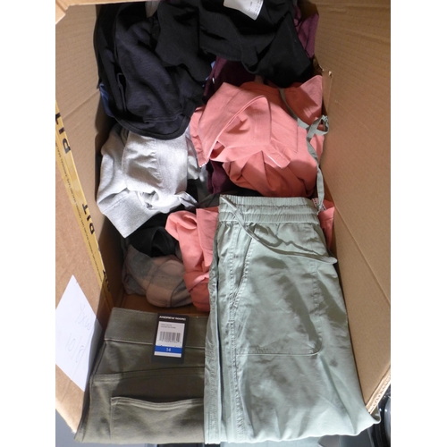 3179 - Large Box of Ladies Clothing, various sizes and styles, etc * this lot is subject to VAT