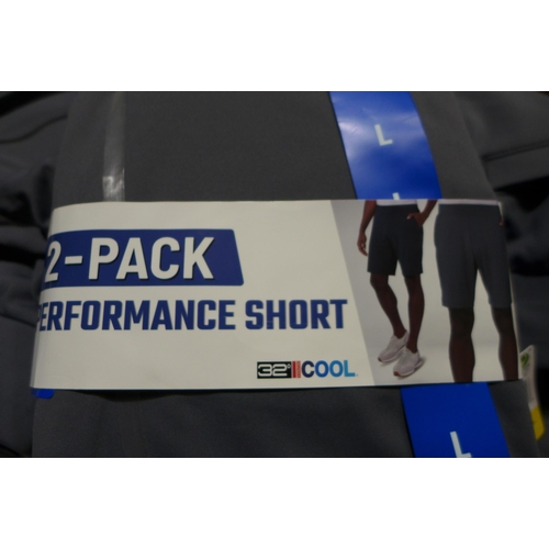 3199 - Box of men's 32°C Cool Performance shorts, mixed sizes * this lot is subject to VAT