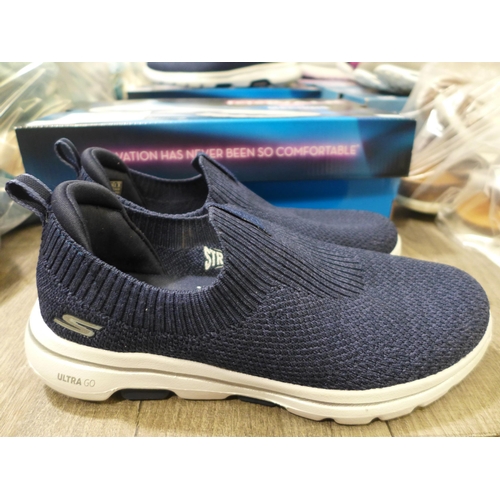 3228 - Women's navy Ultra Go Skechers, UK size 4.5 * this lot is subject to VAT