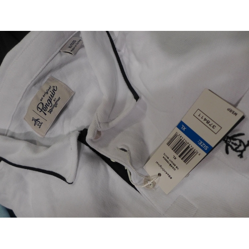 3257 - Bag of men's Gant & Penguin polo T-shirts, mixture of sizes, colours * this lot is subject to VAT