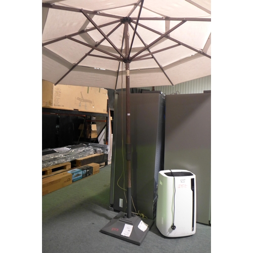 3276 - 11Ft LED Activa Umbrella with Base, Original RRP £208.33 + vat  (275Z-3)    * This lot is subject to... 