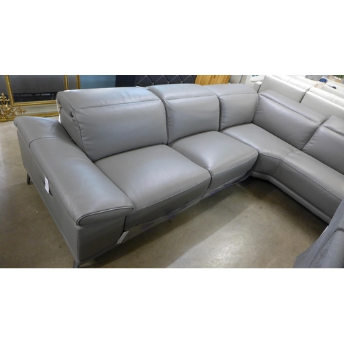 1451 - Kmc.772 2Pc Leather   W22Sectional - Winter Fy22, Original RRP £2083.33 + vat (4142-8) * This lot is... 