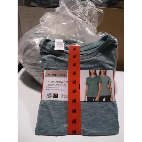 3139 - Bag of women's Mondetta Activewear T-shirts, mix of sizes and colours * this lot is subject to VAT