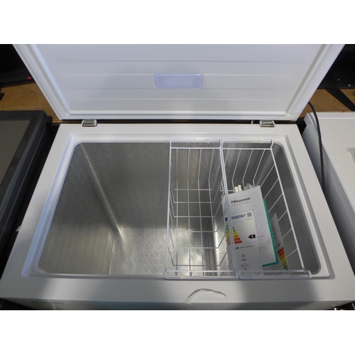 3215 - Hisense White Chest Freezer 198L - (Model: FC252D4BW1), Original RRP £241.66 + vat (271Z-10)     * T... 