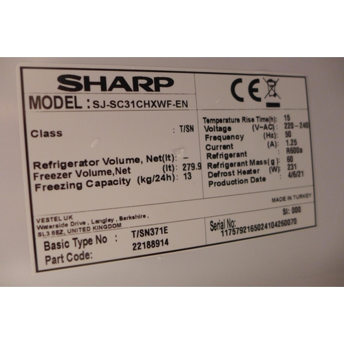 3233 - Sharp 280L White Freezer, model: SJ-SC31CHXWF Original RRP £416.66 + vat (271z-46)  * This lot is su... 