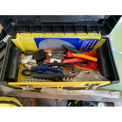 2020 - Bucket of hand tools & Task toolbox with tools inc. Magnusson tape measure, hammers, trowels, screwd... 