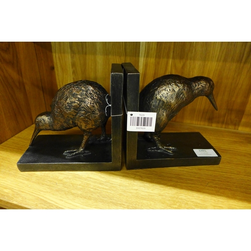1343 - A pair of Kiwi bookends, H 16cms (762916)   #