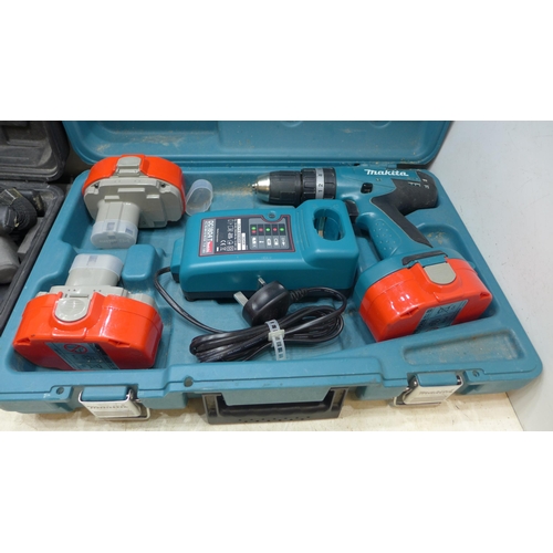 2026 - Makita cordless drill set in case with 2 batteries and laser level kit
