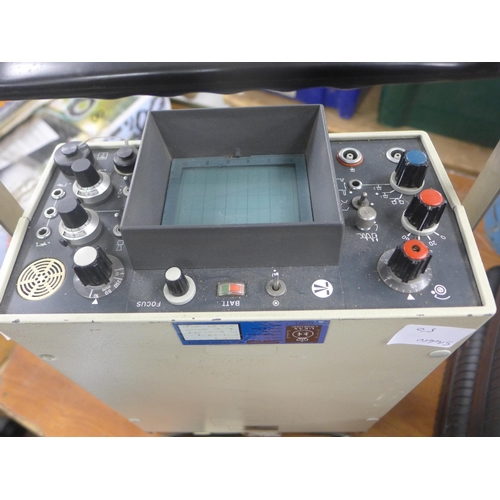2053 - Serial oscilloscope